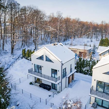 Apartament Nad Strumykiem Z Ogrodkiem - Dream Apart Apartment Устрон Екстериор снимка